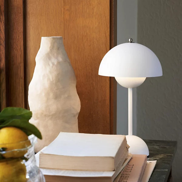 flowerpot vp9 rechargeable led table lamp by verner panton for tradition